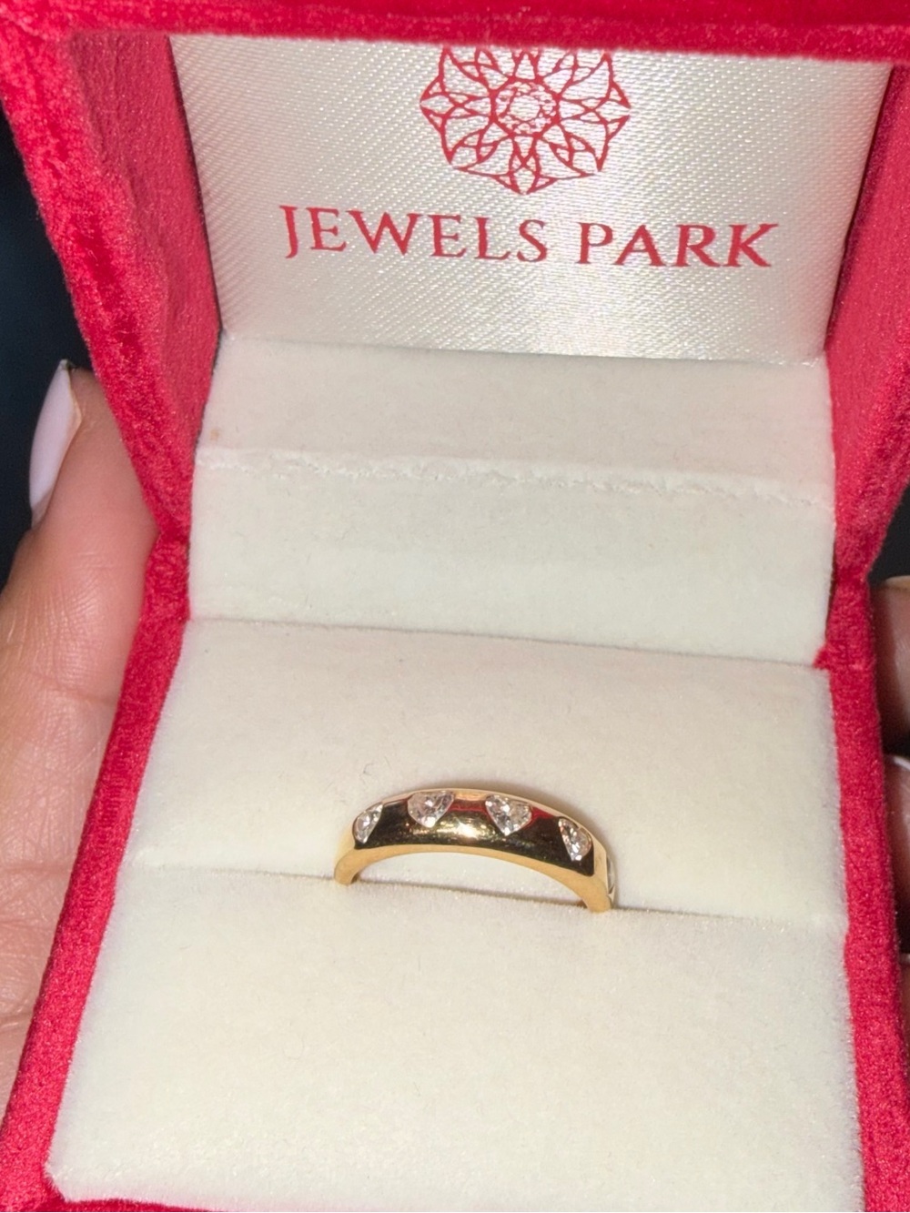 Jewels Park 18K yellow gold Mini Chunky Diamond Heart Ring